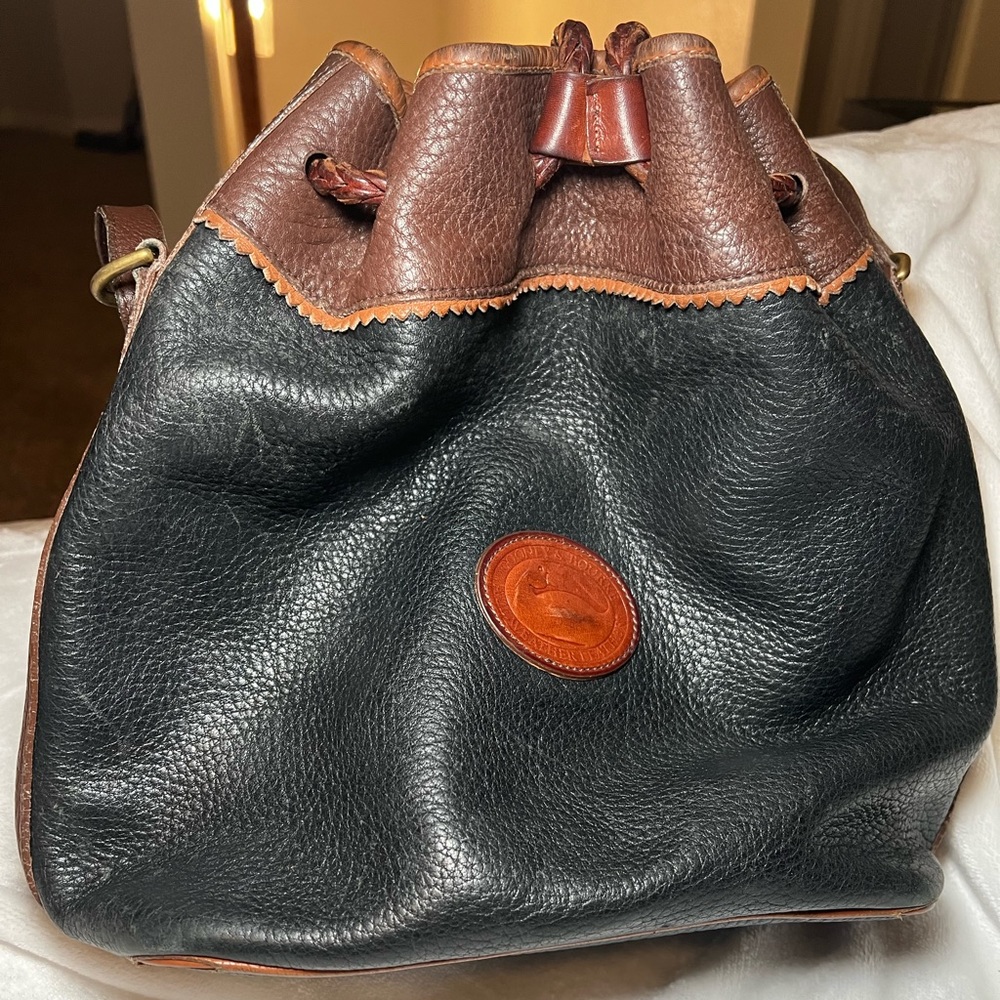 Dooney & Bourke